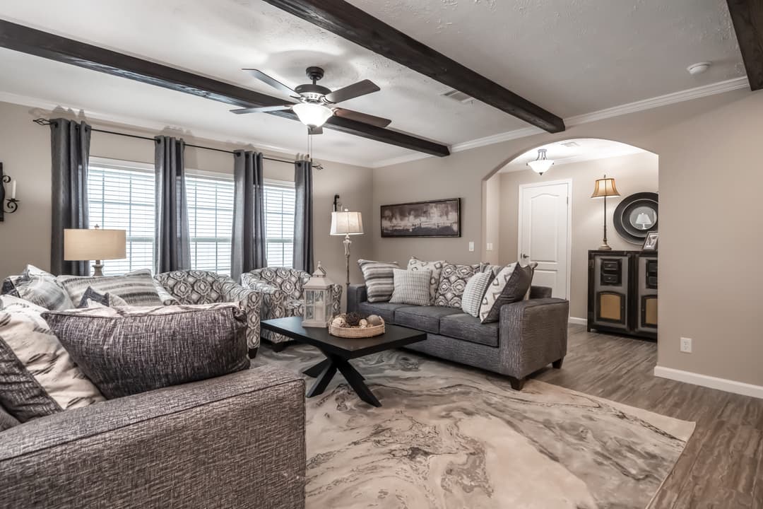 Kb-3248 interior home features