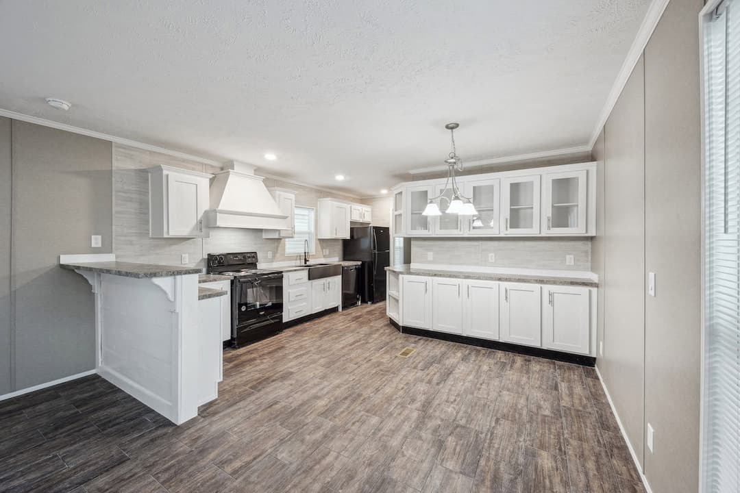 Md-102 hero and kitchen home features